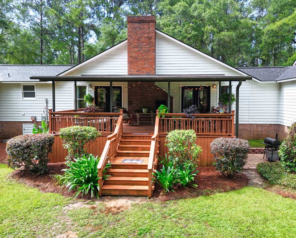 covered back deck at 103 plantation lane