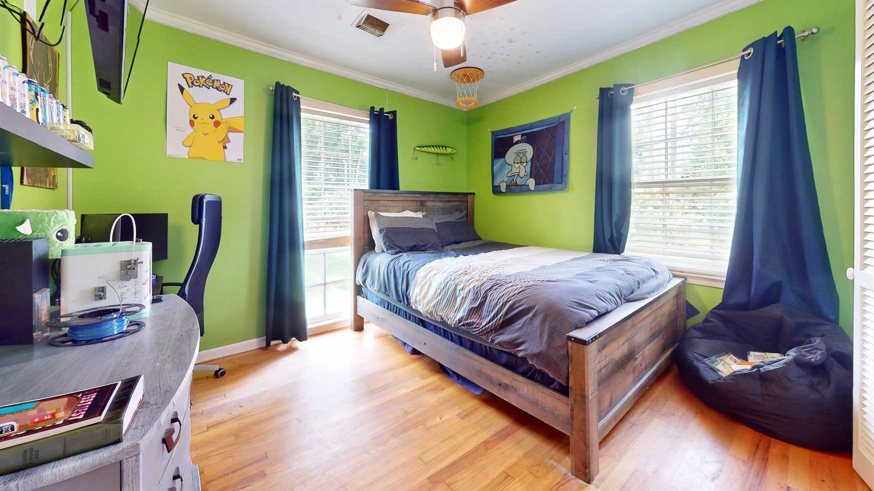 Bedroom with hardwood floors at 336 Buchannan Street SE